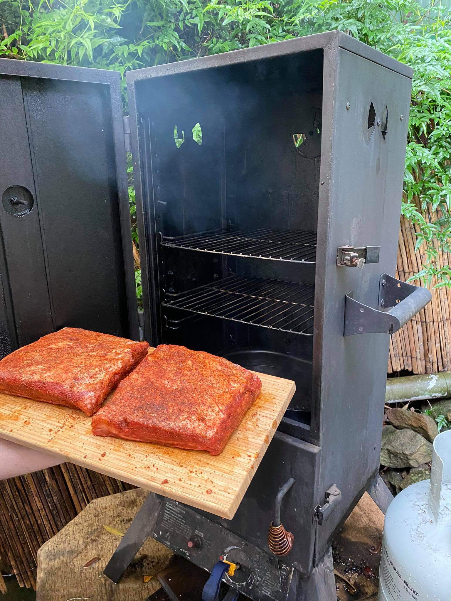 Meat Smoking for Beginners How to Smoke Meat at Home