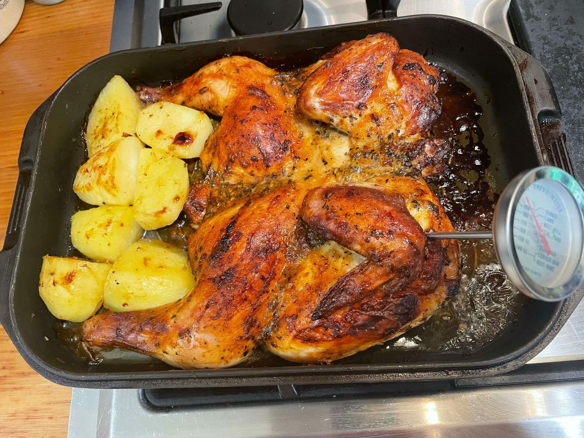 Where To Put Thermometer In Spatchcock Chicken (2 Simple Steps