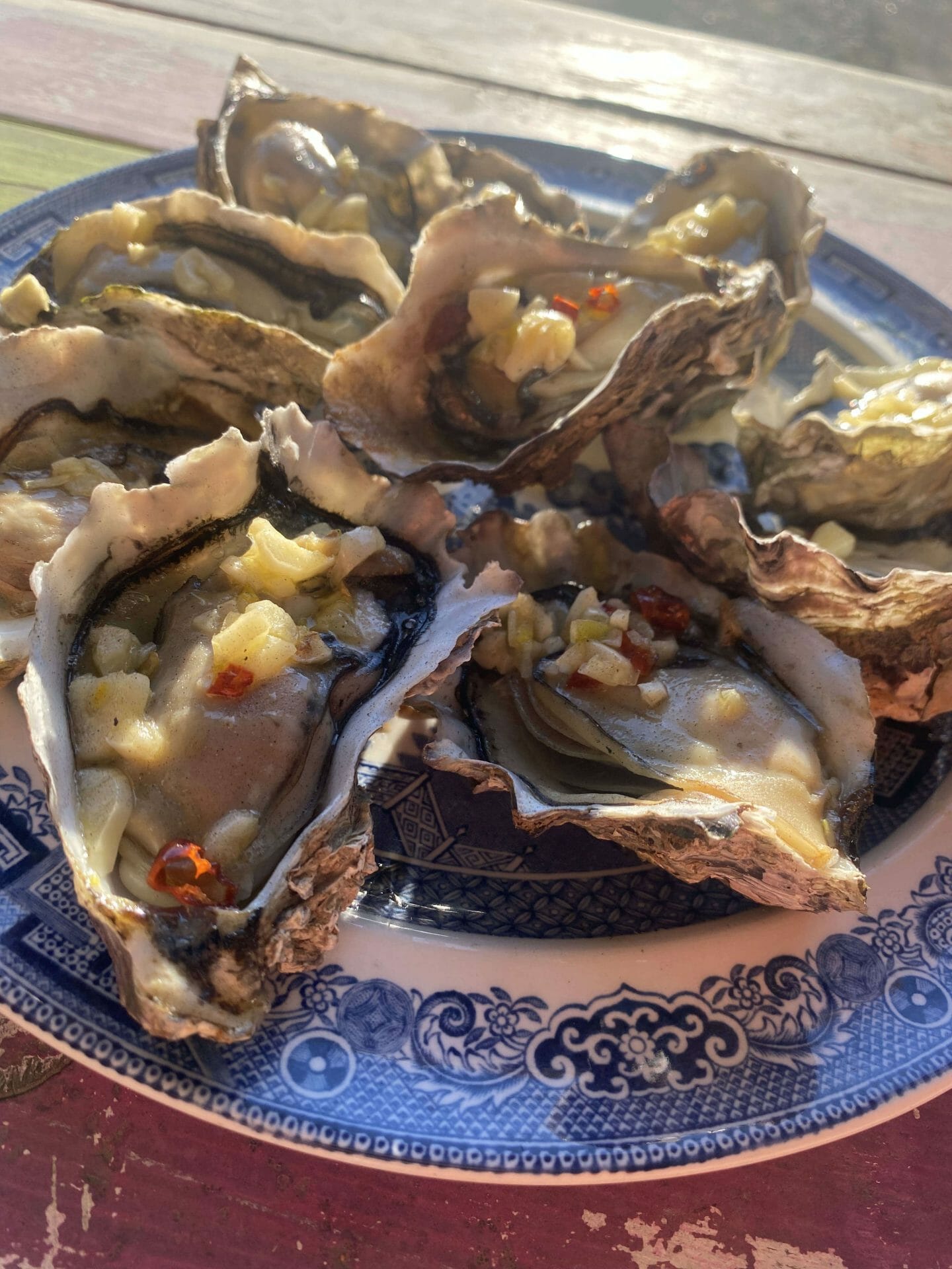 How to Grill Oysters on a Kettle Grill (In 5 Simple Steps + 4 EPIC