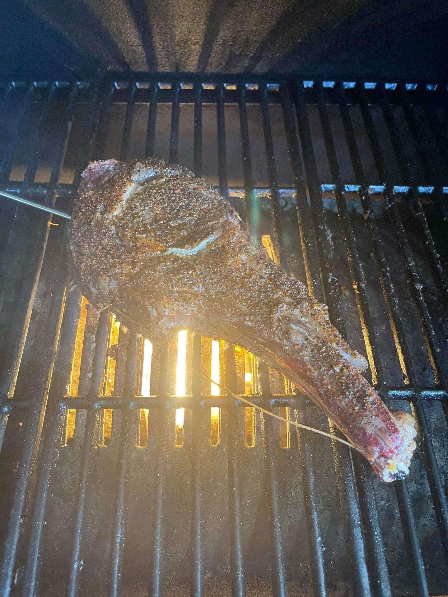 How to Smoke a Tomahawk Steak + Reserve Sear (8 Simple Steps) Simply