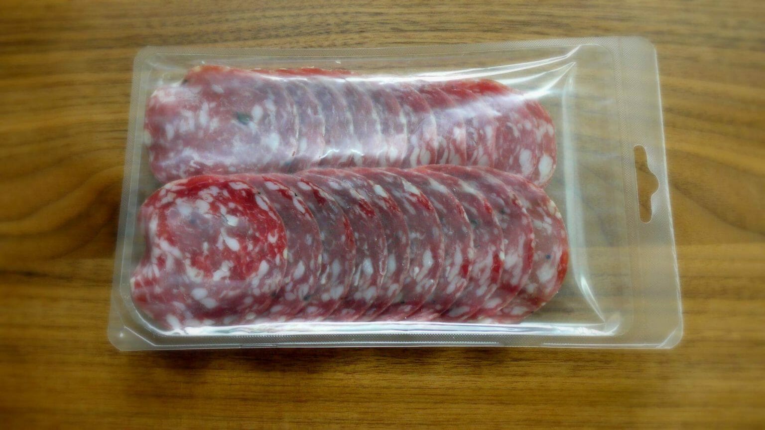 How Long Does Salami Last? (Is It Off or Still Good?) Simply Meat Smoking