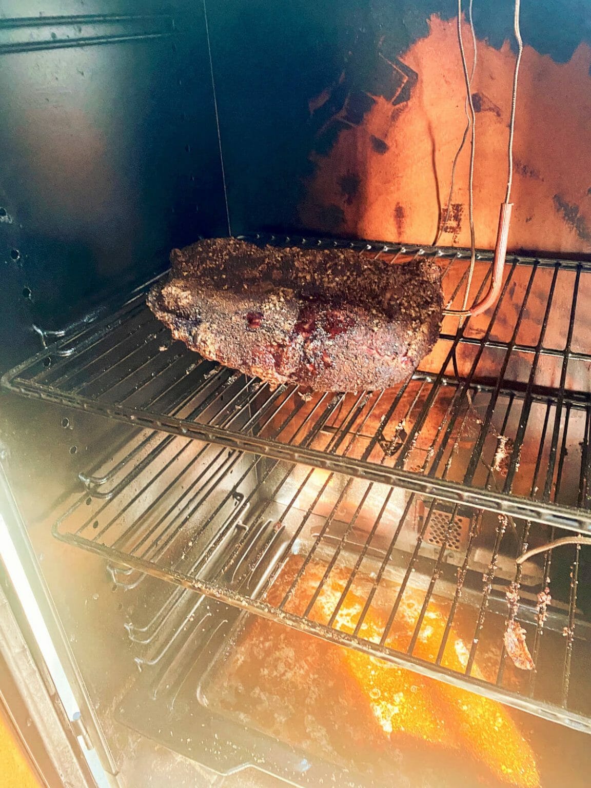 How To Keep Brisket Moist While Smoking (6 Simple Techniques) Simply