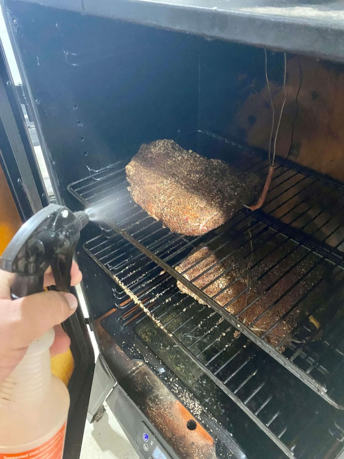 How To Keep Brisket Moist While Smoking (6 Simple Techniques) Simply
